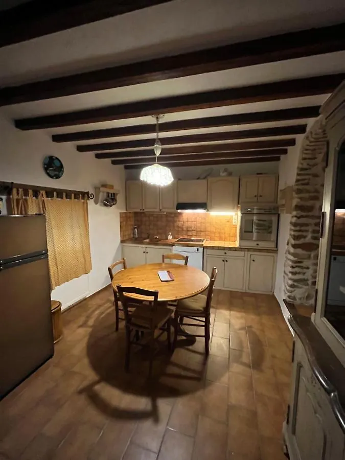 Holiday home Le Cabanon Des Cigales Provencale Villa Puymeras France